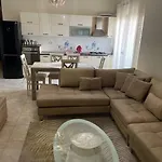 Shkoder Apartment Affittacamere *